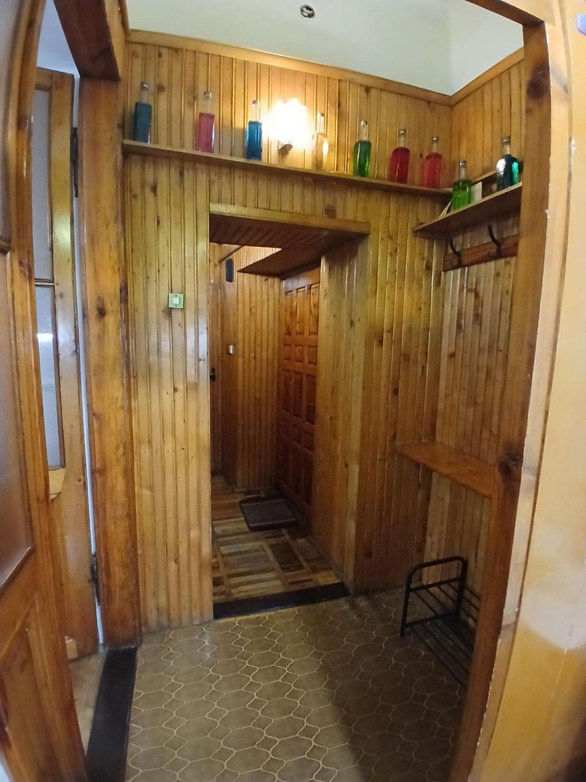 Бюджетная Квартира На Леси Украинки Lviv Bagian luar foto